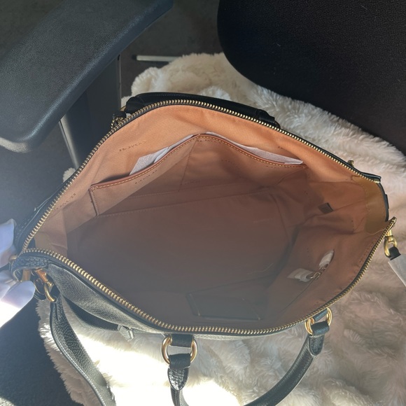 Authentic Coach Pebble Black Leather Cara Satchel - Picture 9 of 14